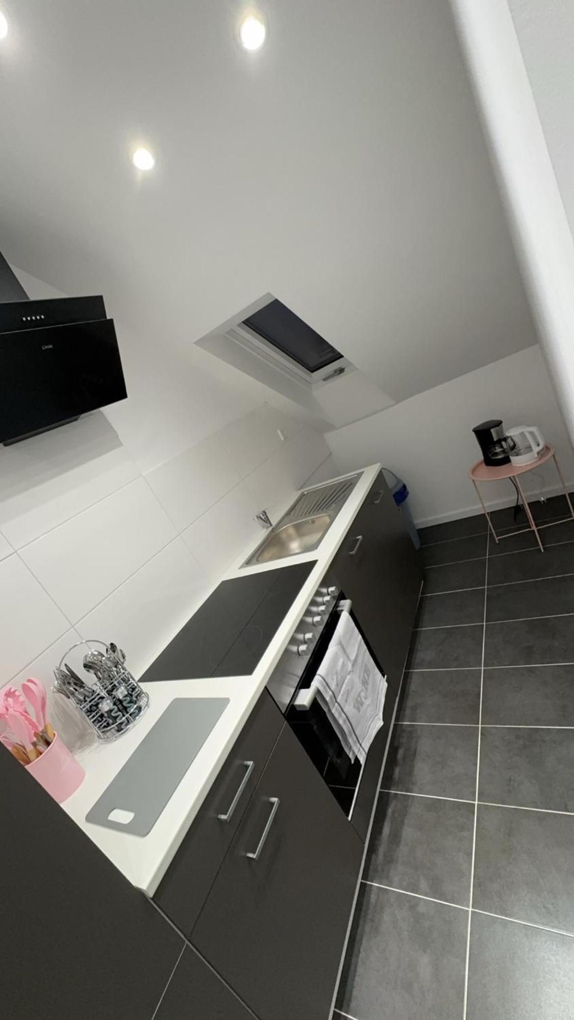 Paris By D&J Apartment'S Altenessen Nord Экстерьер фото